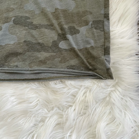 American Eagle Shirt - Picture 4 of 4